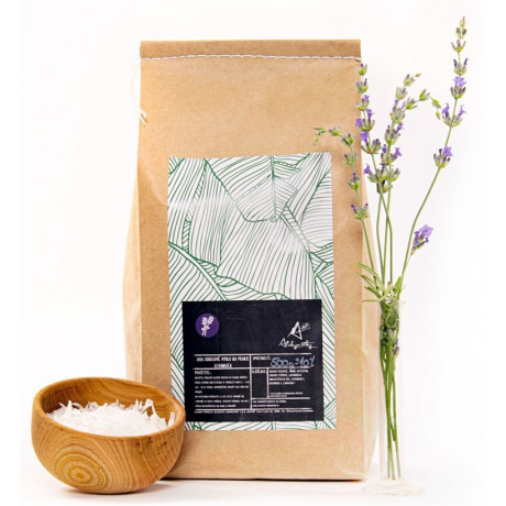 Alchemist's 100% coconut laundry soap with lavender scent, grated